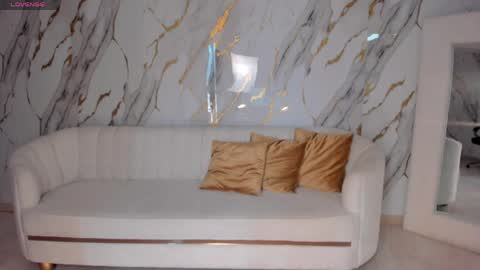 Miley Cruz  IG miley model23 online show from 5, 4, 2026