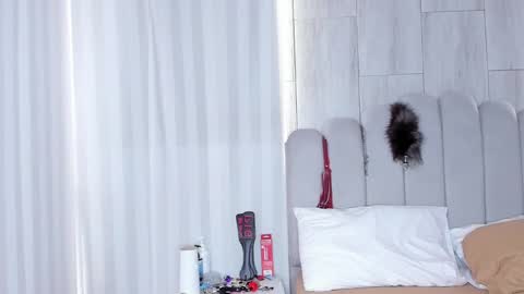 MILEY  online show from 29, 9, 2025