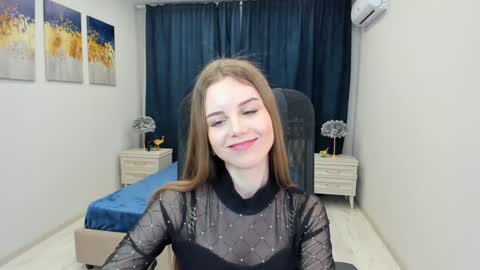 Snapshot of mileygloss chatting on 10, 1, 2025 mileygloss online show from 10, 1, 2025