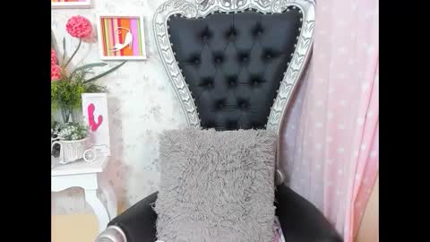 Snapshot of milf_bigass_ chatting on 2, 10, 2025 Antonella online show from 2, 10, 2025