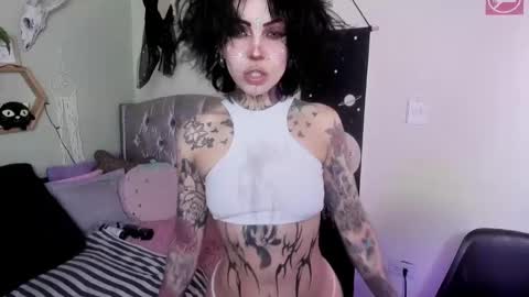 Snapshot of milf_onlyseduction chatting on 7, 3, 2025 Isabella online show from 7, 3, 2025
