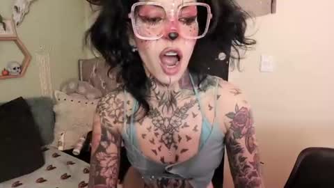 Isabella online show from 9, 7, 2026