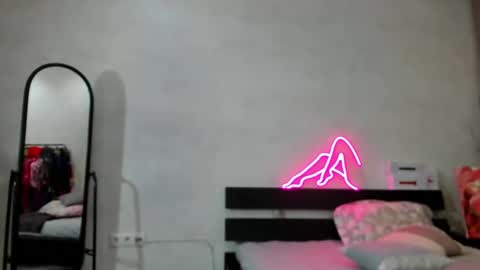 Thea NONUDE in public GMT2 Mon 3-9 AM Wed 3-9 AM Thur 3-9 AM Fri 3-9 AM Sun 3-9 AM. online show from 12, 2, 2025