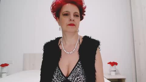 Milfsupreme online show from 7, 12, 2024