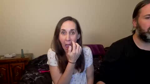 Jessica and Roger online show from 21, 12, 2024