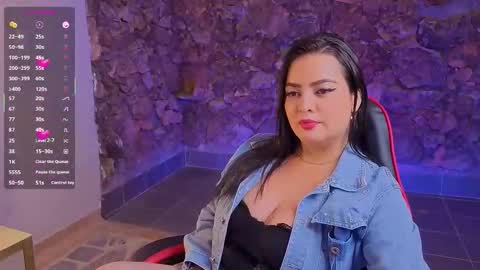 Snapshot of milfrosa_ chatting on 18, 11, 2025 milfrosa_ online show from 18, 11, 2025