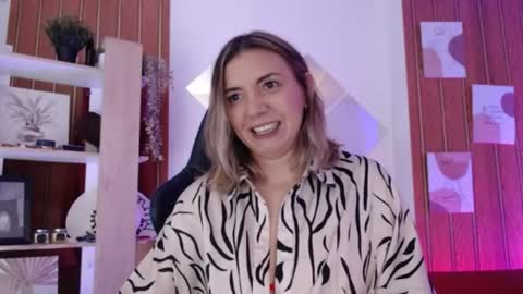 Sara  online show from 8, 8, 2026