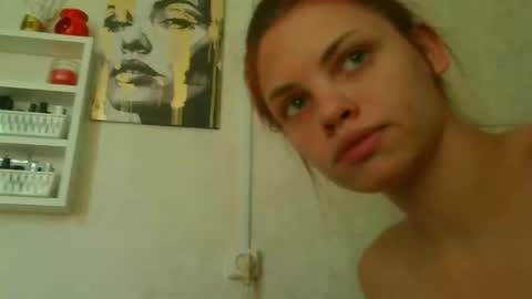 Snapshot of milia21 chatting on 2, 5, 2026 milia21 online show from 2, 5, 2026