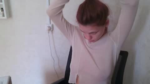 Snapshot of milia21 chatting on 19, 5, 2026 milia21 online show from 19, 5, 2026