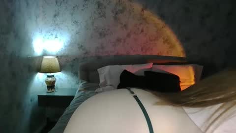 milissasii online show from 19, 11, 2025