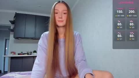 Snapshot of milkaeliza1 chatting on 18, 6, 2026 MilkaLiza online show from 18, 6, 2026