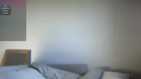 Snapshot of milkandhoneylullabies chatting on 29, 9, 2025 Milk online show from 29, 9, 2025