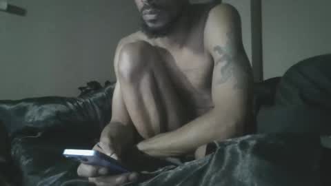 Snapshot of milkchocolatesensei chatting on 15, 1, 2025 Milk Chocolate Sensei online show from 15, 1, 2025