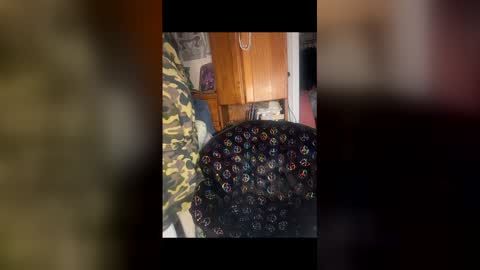 milkmarie online show from 4, 12, 2025