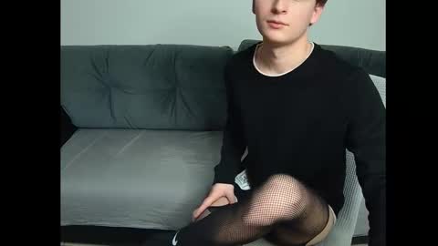 MilkRay online show from 7, 3, 2025