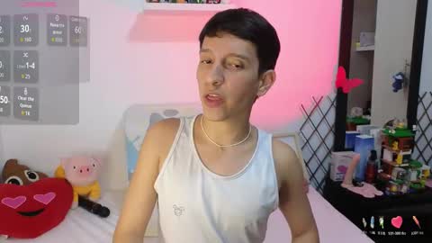 Snapshot of milky__boy_ chatting on 9, 11, 2025 H A R O L D online show from 9, 11, 2025