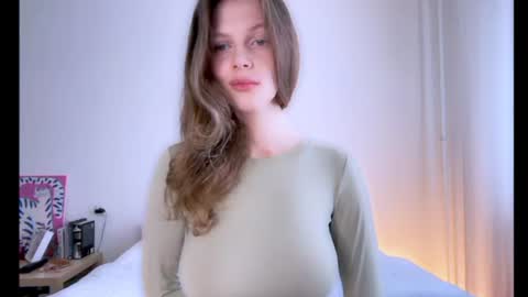 Snapshot of milky__way_ chatting on 2, 7, 2026 milky__way_ online show from 2, 7, 2026