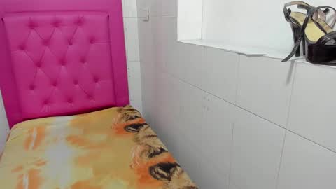 milkyway_18 online show from 27, 9, 2025