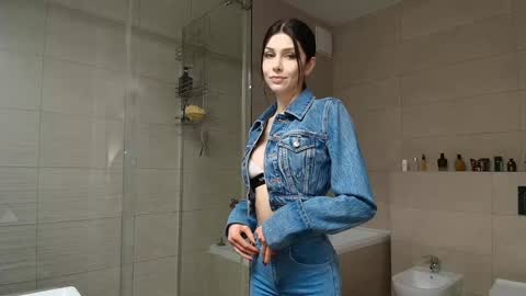 milla bella online show from 13, 1, 2026