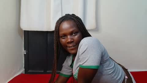 Snapshot of milla_nova chatting on 30, 11, 2025 nova online show from 30, 11, 2025