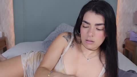 Snapshot of millabliss chatting on 5, 3, 2025 MillaBliss online show from 5, 3, 2025