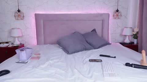 Snapshot of millabliss chatting on 12, 3, 2025 MillaBliss online show from 12, 3, 2025