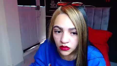 Snapshot of millacounisslosexanal chatting on 31, 12, 2024 Violeta online show from 31, 12, 2024