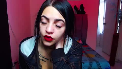 Snapshot of millacounisslosexanal chatting on 9, 10, 2025 Violeta online show from 9, 10, 2025