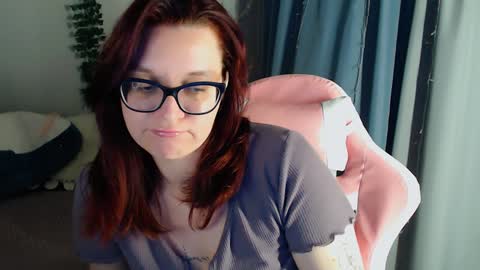 Snapshot of millapoolys chatting on 5, 12, 2024 Milla online show from 5, 12, 2024