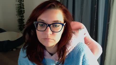 Snapshot of millapoolys chatting on 11, 12, 2024 Milla online show from 11, 12, 2024