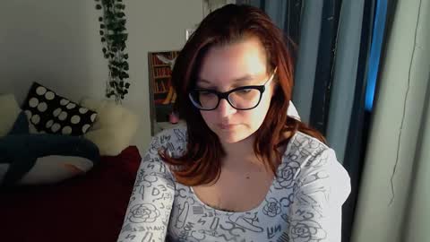 Snapshot of millapoolys chatting on 13, 12, 2024 Milla online show from 13, 12, 2024