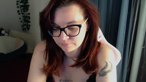 Snapshot of millapoolys chatting on 19, 12, 2024 Milla online show from 19, 12, 2024