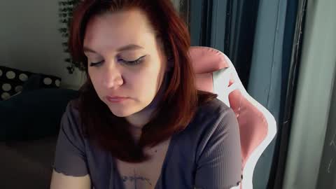 Snapshot of millapoolys chatting on 25, 12, 2024 Milla online show from 25, 12, 2024