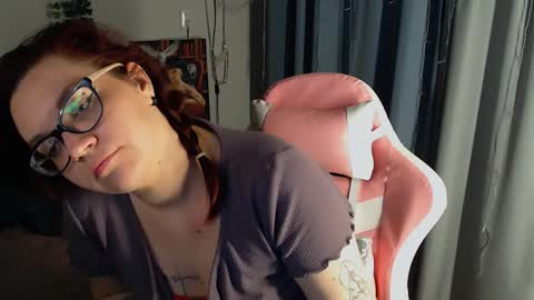 Snapshot of millapoolys chatting on 26, 12, 2024 Milla online show from 26, 12, 2024