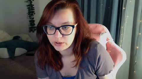 Snapshot of millapoolys chatting on 2, 1, 2025 Milla online show from 2, 1, 2025