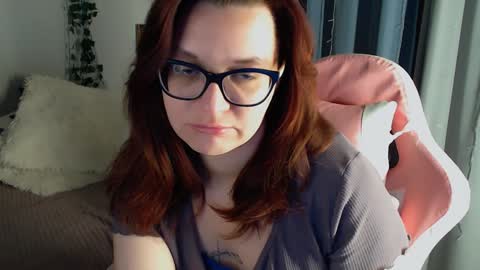 Snapshot of millapoolys chatting on 2, 2, 2025 Milla online show from 2, 2, 2025