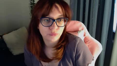 Snapshot of millapoolys chatting on 16, 2, 2025 Milla online show from 16, 2, 2025