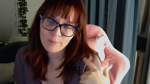 Snapshot of millapoolys chatting on 24, 2, 2025 Milla online show from 24, 2, 2025