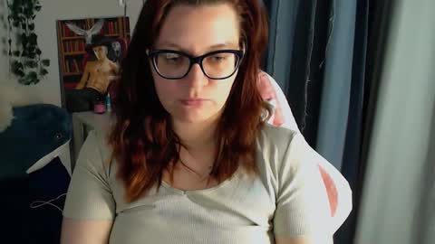 Snapshot of millapoolys chatting on 28, 2, 2025 Milla online show from 28, 2, 2025