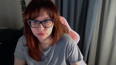 Snapshot of millapoolys chatting on 28, 9, 2025 Milla online show from 28, 9, 2025