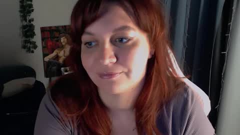 Snapshot of millapoolys chatting on 10, 10, 2025 Milla online show from 10, 10, 2025