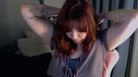 Snapshot of millapoolys chatting on 13, 10, 2025 Milla online show from 13, 10, 2025