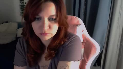 Snapshot of millapoolys chatting on 11, 11, 2025 Milla online show from 11, 11, 2025