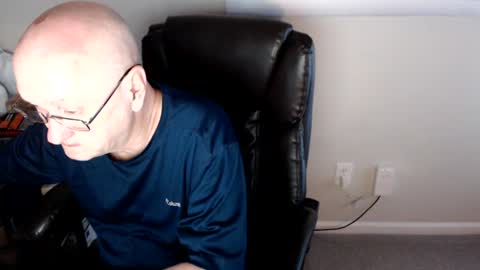 Snapshot of millenium0129 chatting on 14, 6, 2026 millenium0129 online show from 14, 6, 2026