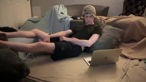 SlimnHungOH online show from 9, 2, 2025