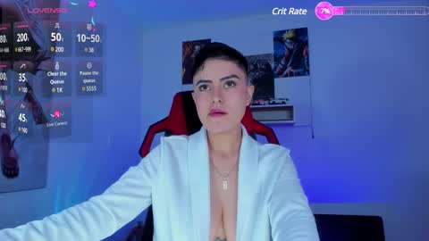 Im girl my name is Johana  online show from 27, 12, 2024