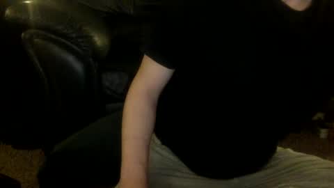 Snapshot of millionsmcgee chatting on 10, 2, 2025 Millions online show from 10, 2, 2025