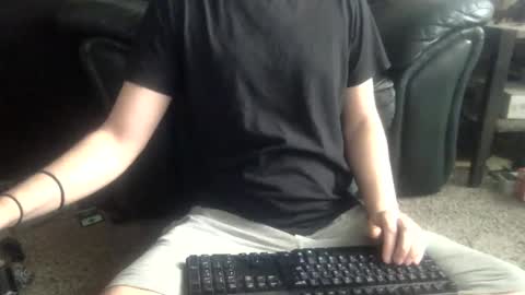 Snapshot of millionsmcgee chatting on 10, 2, 2025 Millions online show from 10, 2, 2025