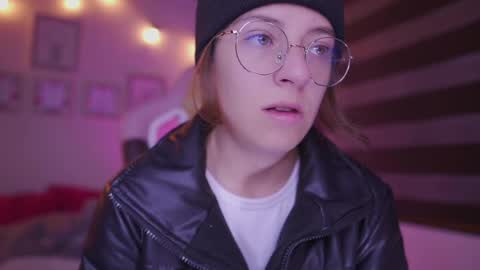 MILLY online show from 9, 3, 2025