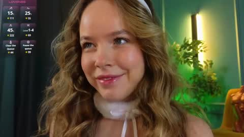 Snapshot of milly_shy chatting on 27, 12, 2024 Milly online show from 27, 12, 2024